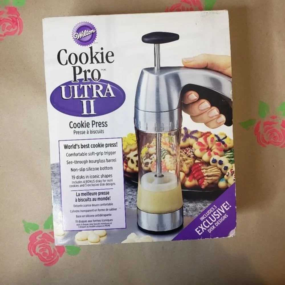 Wilton Cookie Pro Ultra II With 18 Disks